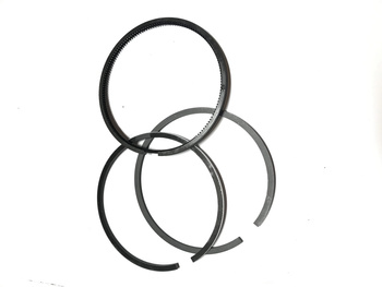 Pierścienie silnik Loncin D440 LC186F zestaw